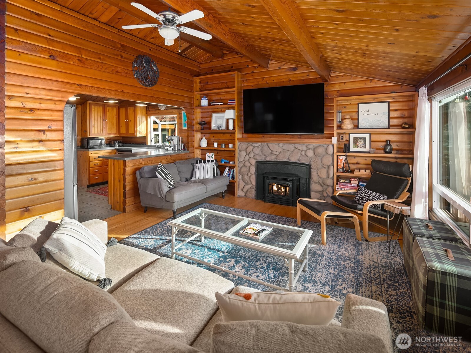 26190 N Highway 101 Hoodsport WA 98548