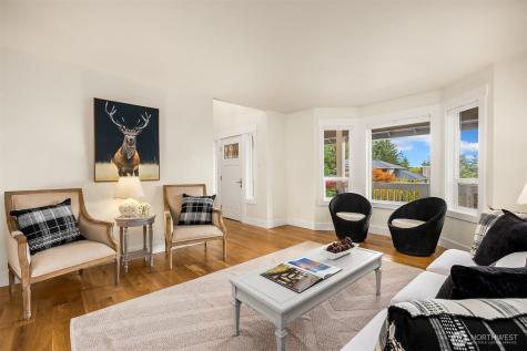 24628 Hillbend Lane NE Kingston WA 98346