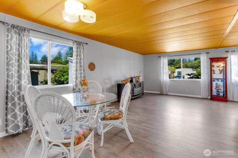 11622 Silver Lake Road Everett WA 98208