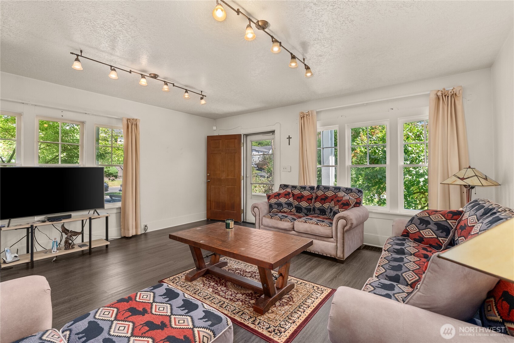 245 SE Washington Avenue Chehalis WA 98532