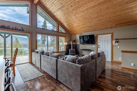 15431 Cedar Brae Road Leavenworth WA 98826