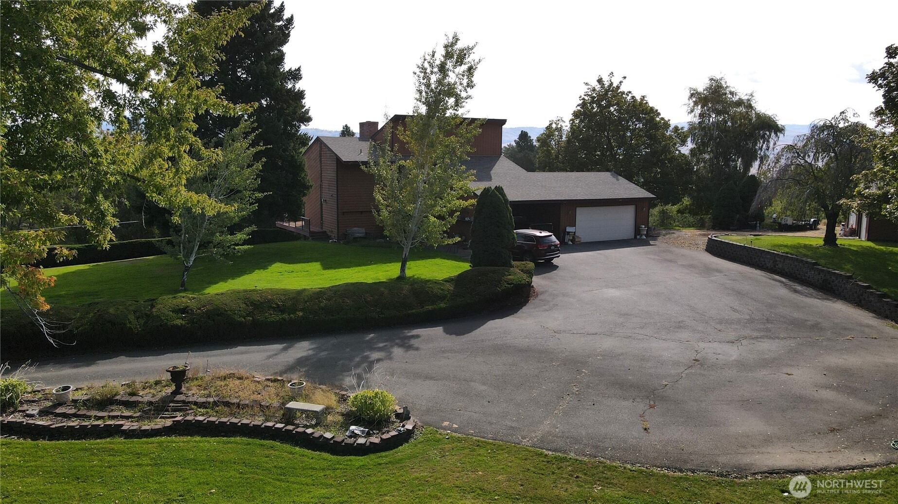 14 Hahn Road Omak WA 98841