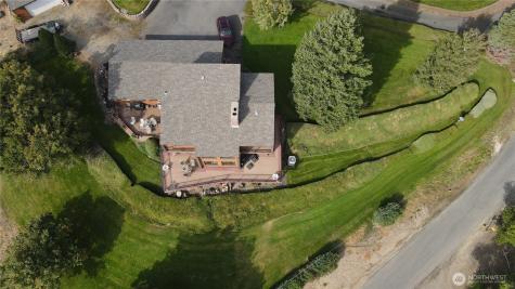 14 Hahn Road Omak WA 98841