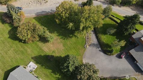 14 Hahn Road Omak WA 98841