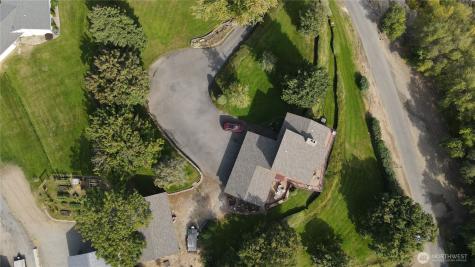 14 Hahn Road Omak WA 98841