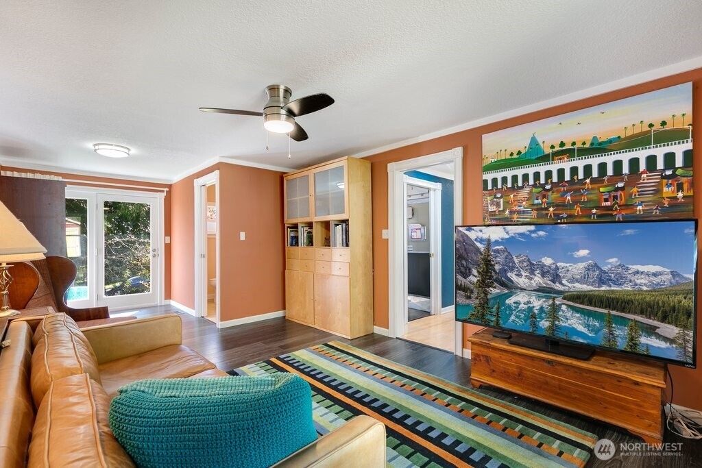 16533 34th Avenue NE Lake Forest Park WA 98155