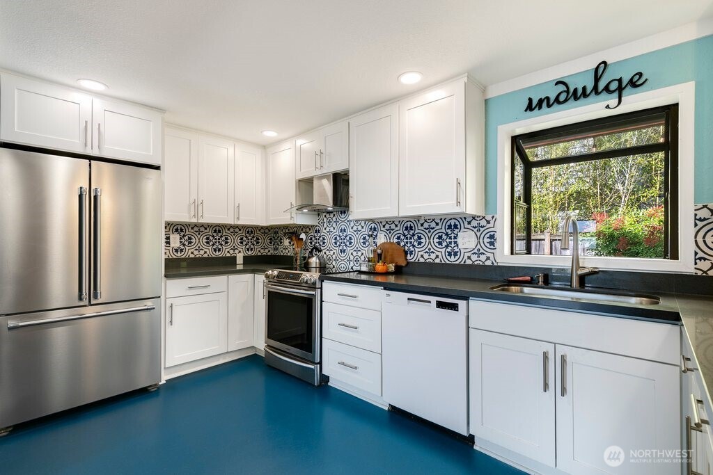 16533 34th Avenue NE Lake Forest Park WA 98155