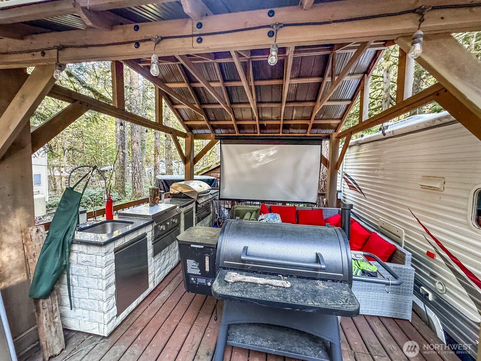 94 Sunset Circle Maple Falls WA 98266