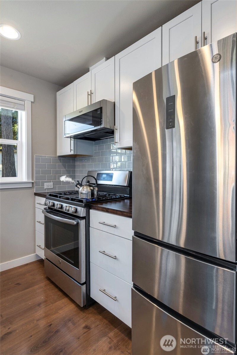 12757 Dayton Avenue N Seattle WA 98133