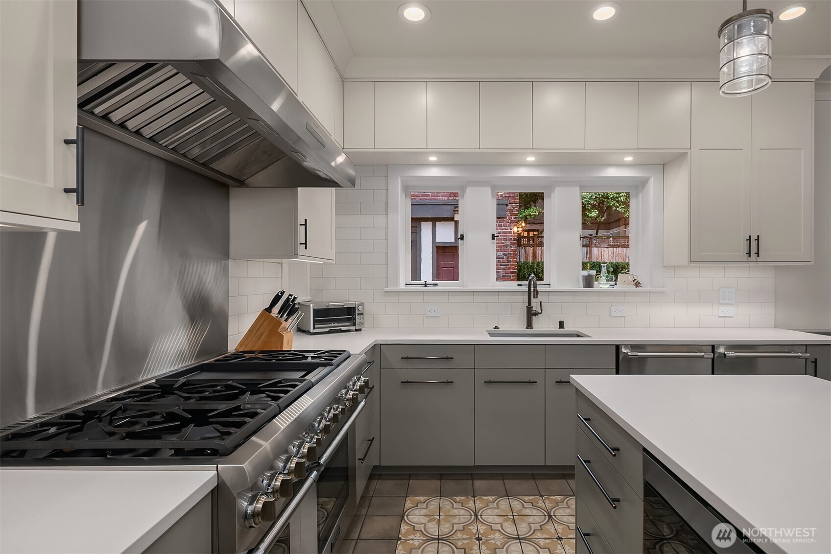 803 E Prospect Street Seattle WA 98102