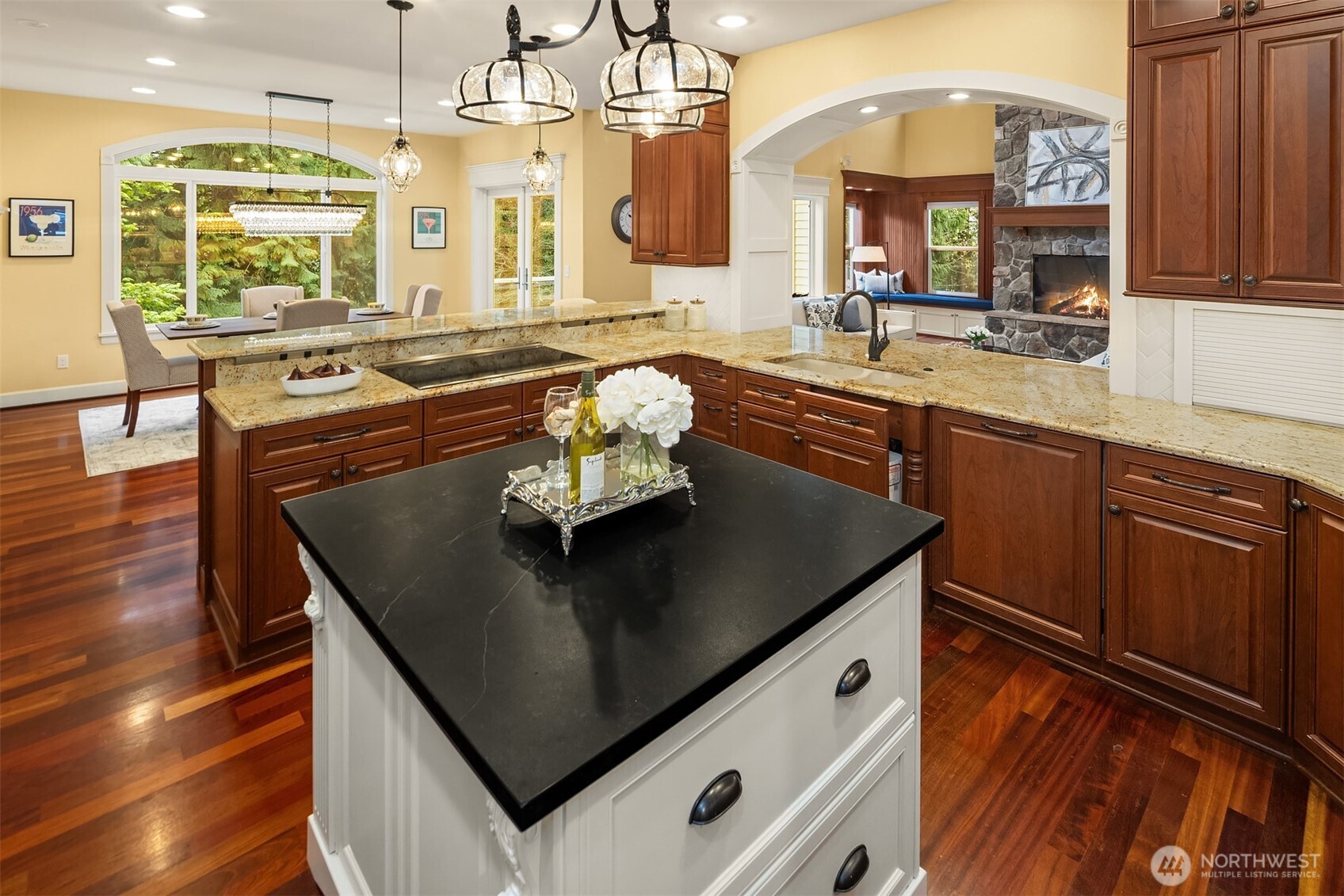 22017 SE 4th Street Sammamish WA 98074