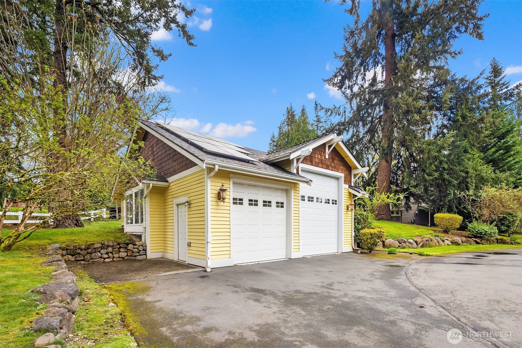 22017 SE 4th Street Sammamish WA 98074
