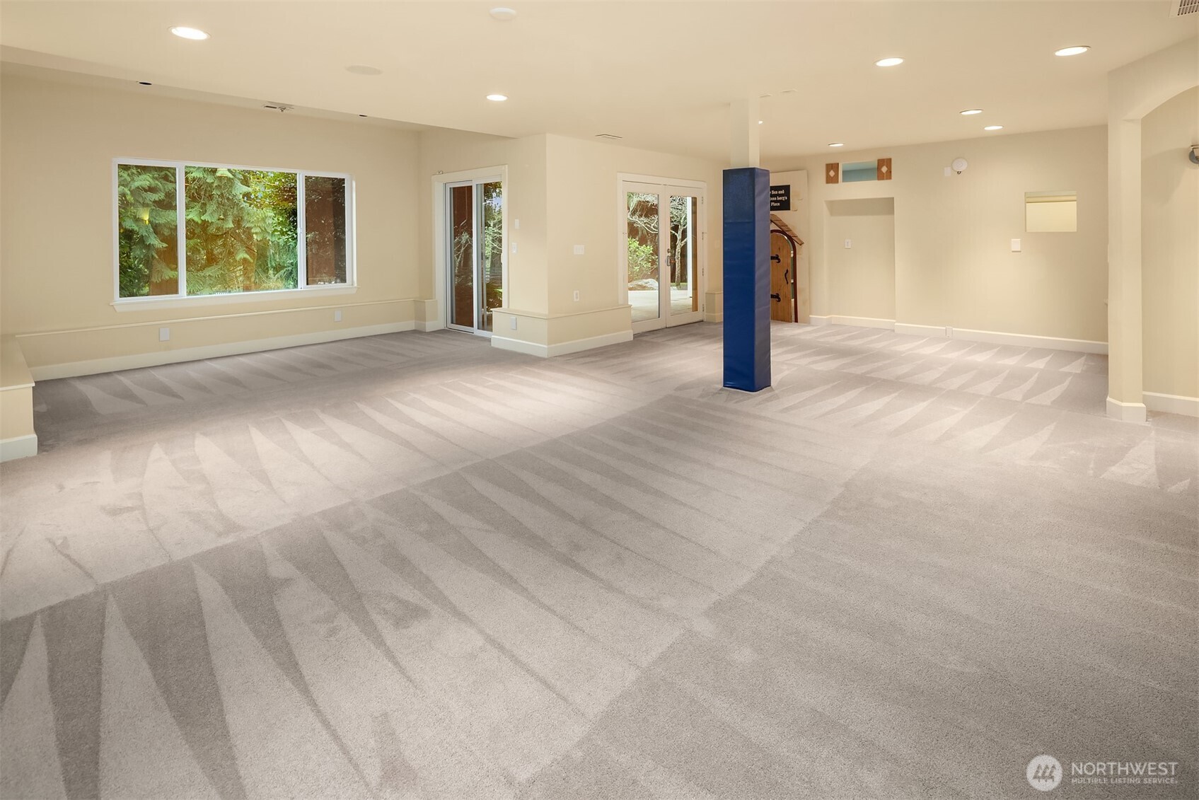 22017 SE 4th Street Sammamish WA 98074