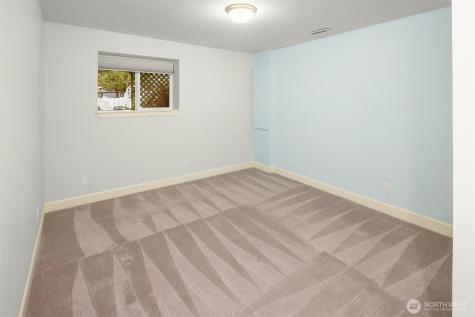 22017 SE 4th Street Sammamish WA 98074