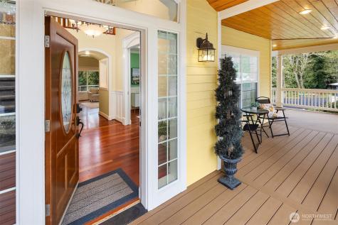 22017 SE 4th Street Sammamish WA 98074