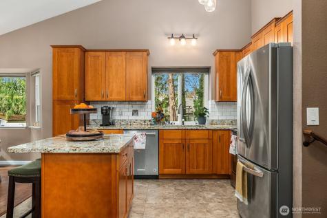 17649 152nd Place SE Renton WA 98058