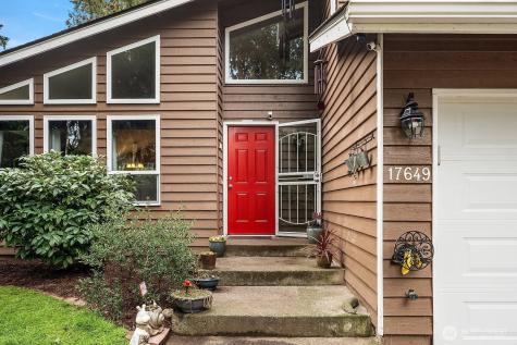 17649 152nd Place SE Renton WA 98058