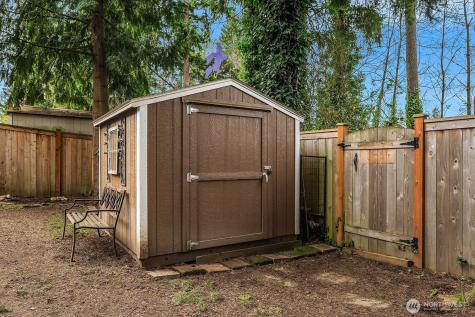 17649 152nd Place SE Renton WA 98058