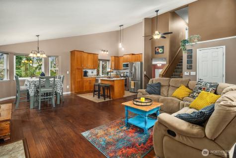 17649 152nd Place SE Renton WA 98058