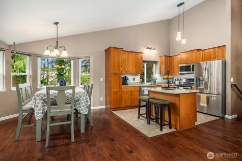 17649 152nd Place SE Renton WA 98058