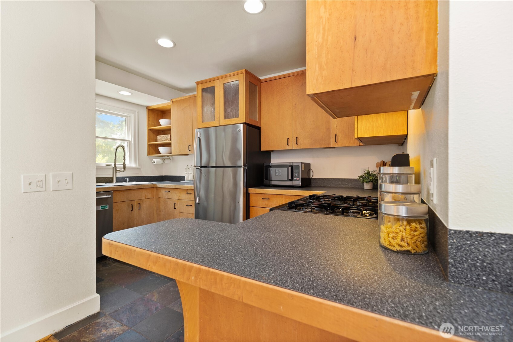 547 NE 91st Street Seattle WA 98115