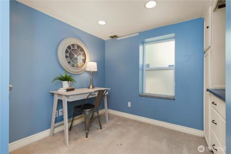 547 NE 91st Street Seattle WA 98115