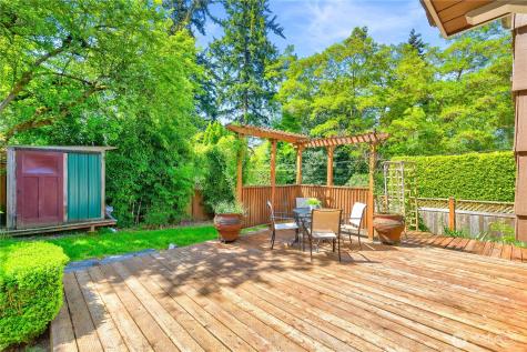 547 NE 91st Street Seattle WA 98115