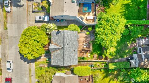 547 NE 91st Street Seattle WA 98115