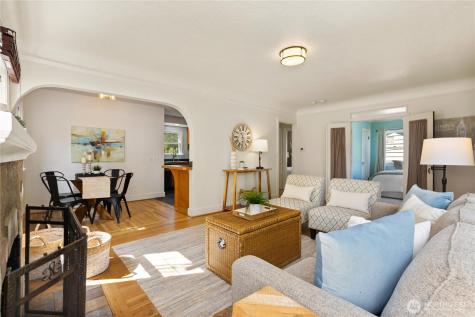 547 NE 91st Street Seattle WA 98115