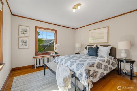 3608 43rd Avenue NE Seattle WA 98105