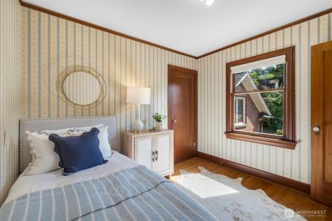 3608 43rd Avenue NE Seattle WA 98105