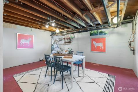 3608 43rd Avenue NE Seattle WA 98105