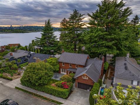 3608 43rd Avenue NE Seattle WA 98105