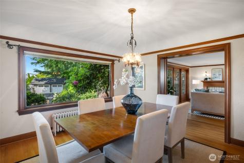 3608 43rd Avenue NE Seattle WA 98105