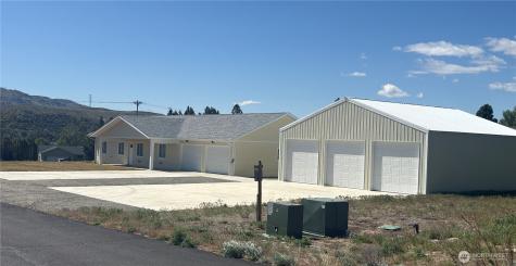 5 Red Apple Drive Omak WA 98841