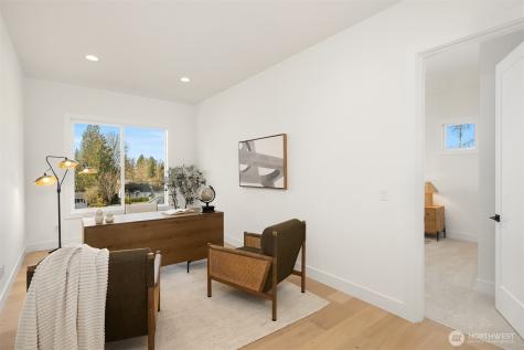 510 Nile Ave NE Renton WA 98059