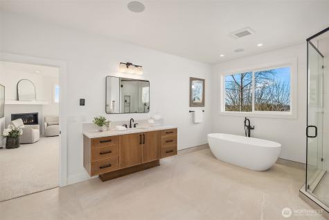 510 Nile Ave NE Renton WA 98059