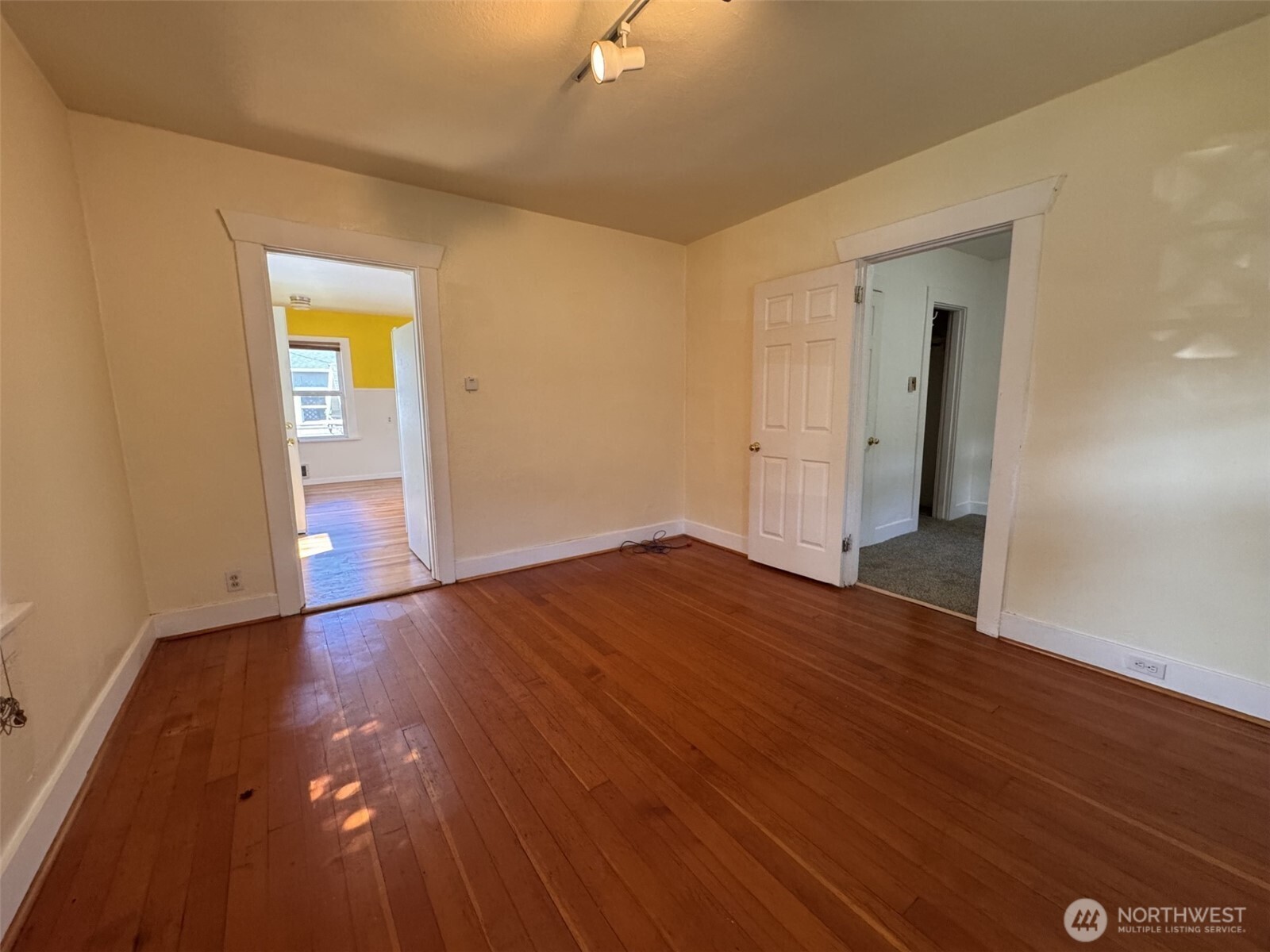 1022 Rockefeller Avenue Everett WA 98201