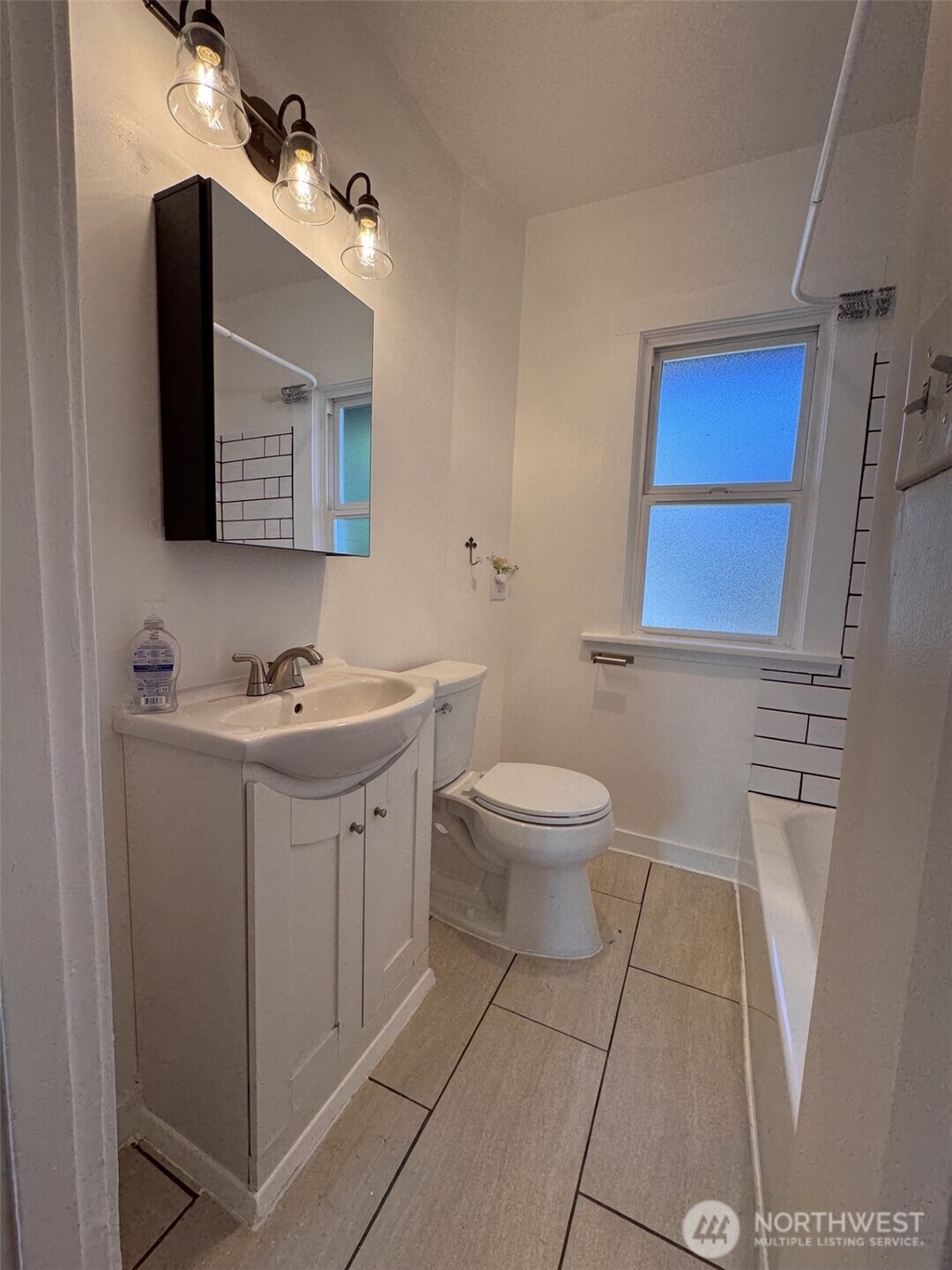 1022 Rockefeller Avenue Everett WA 98201