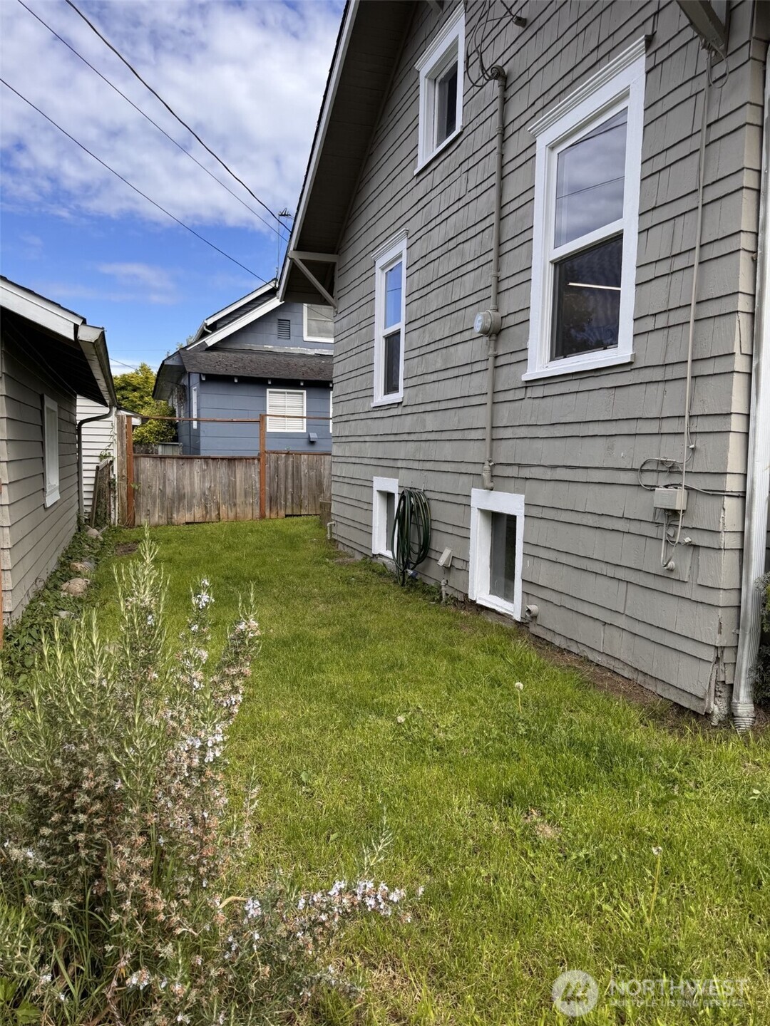 1022 Rockefeller Avenue Everett WA 98201