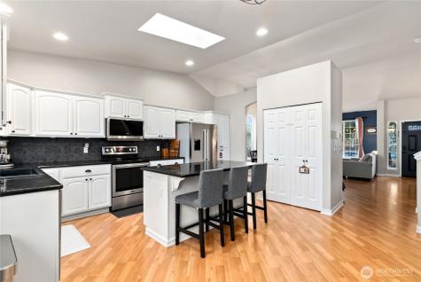 10018 Cascadian Avenue SE Yelm WA 98597