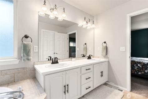 10018 Cascadian Avenue SE Yelm WA 98597