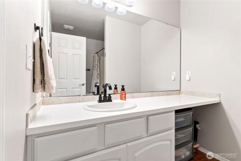 10018 Cascadian Avenue SE Yelm WA 98597