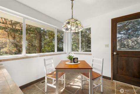 29903 Marine View Drive SW Federal Way WA 98023