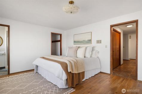 29903 Marine View Drive SW Federal Way WA 98023