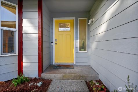 10304 63rd Avenue Ct E Puyallup WA 98373
