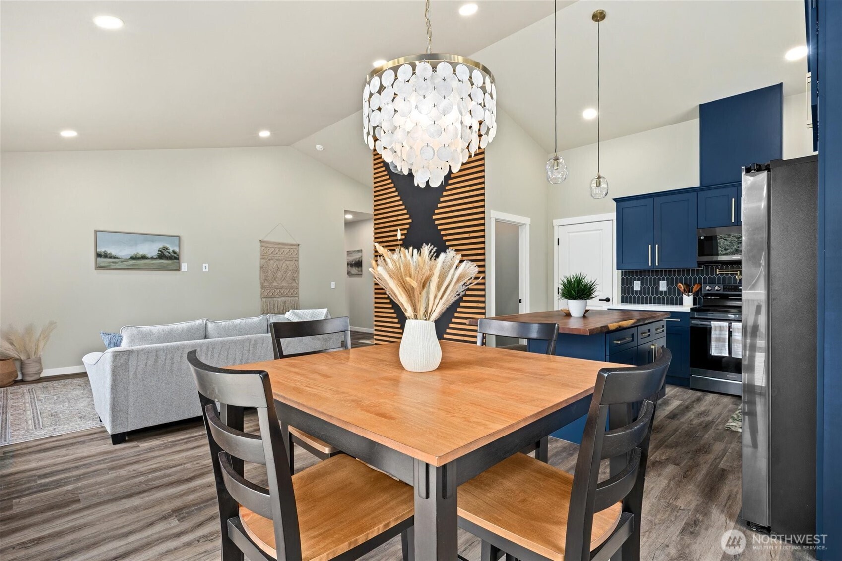 17624 Valley Lane SE Yelm WA 98597