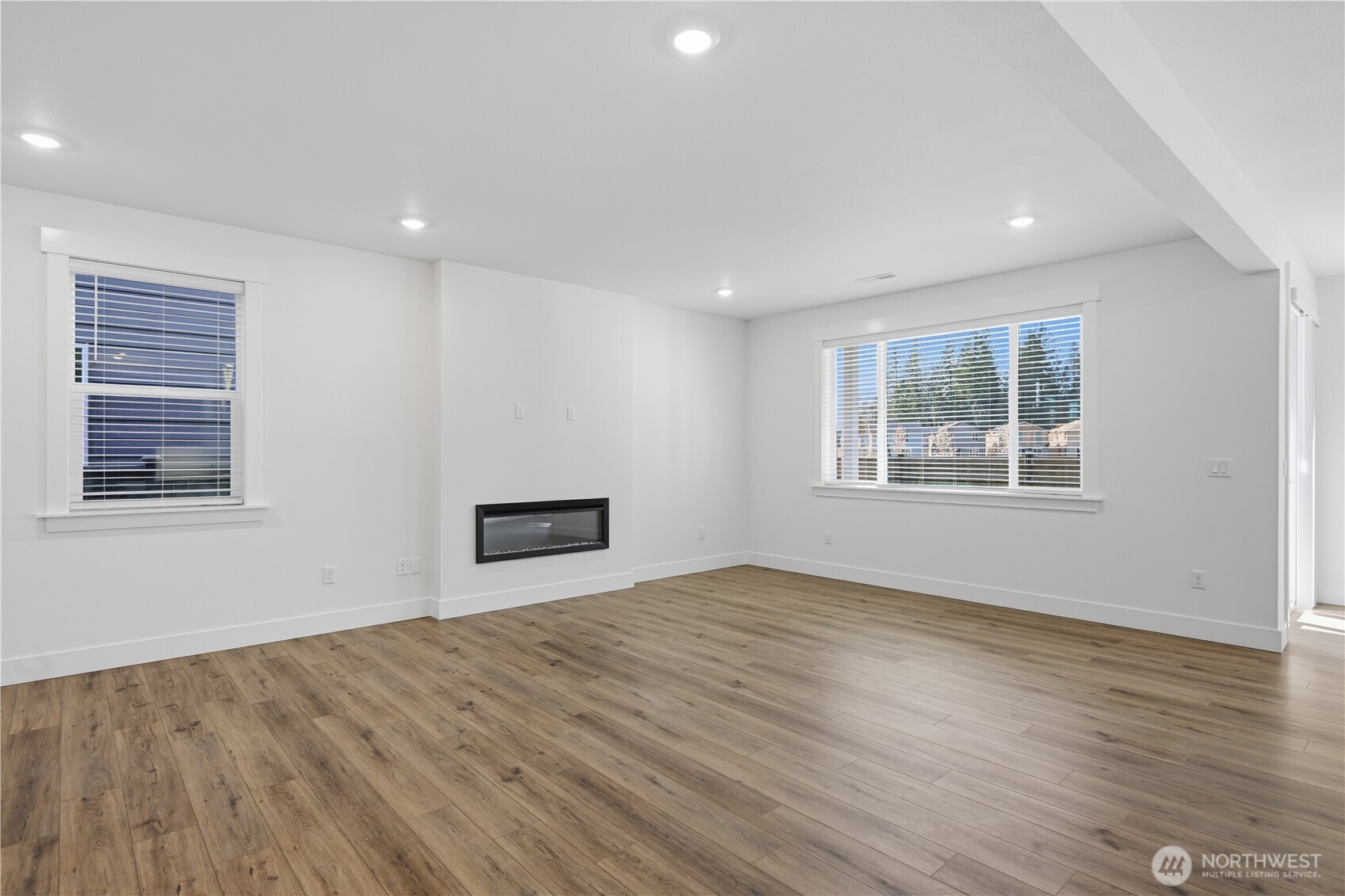 32069 Myrtle Avenue SE Black Diamond WA 98010