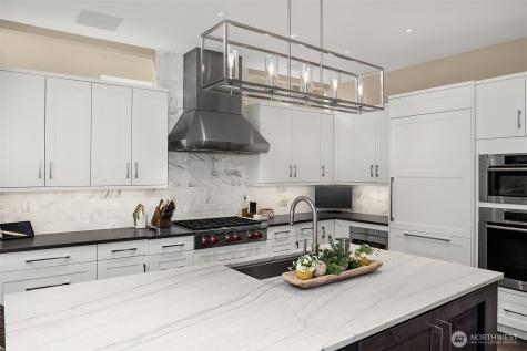 3908 142nd Place NE Bellevue WA 98007