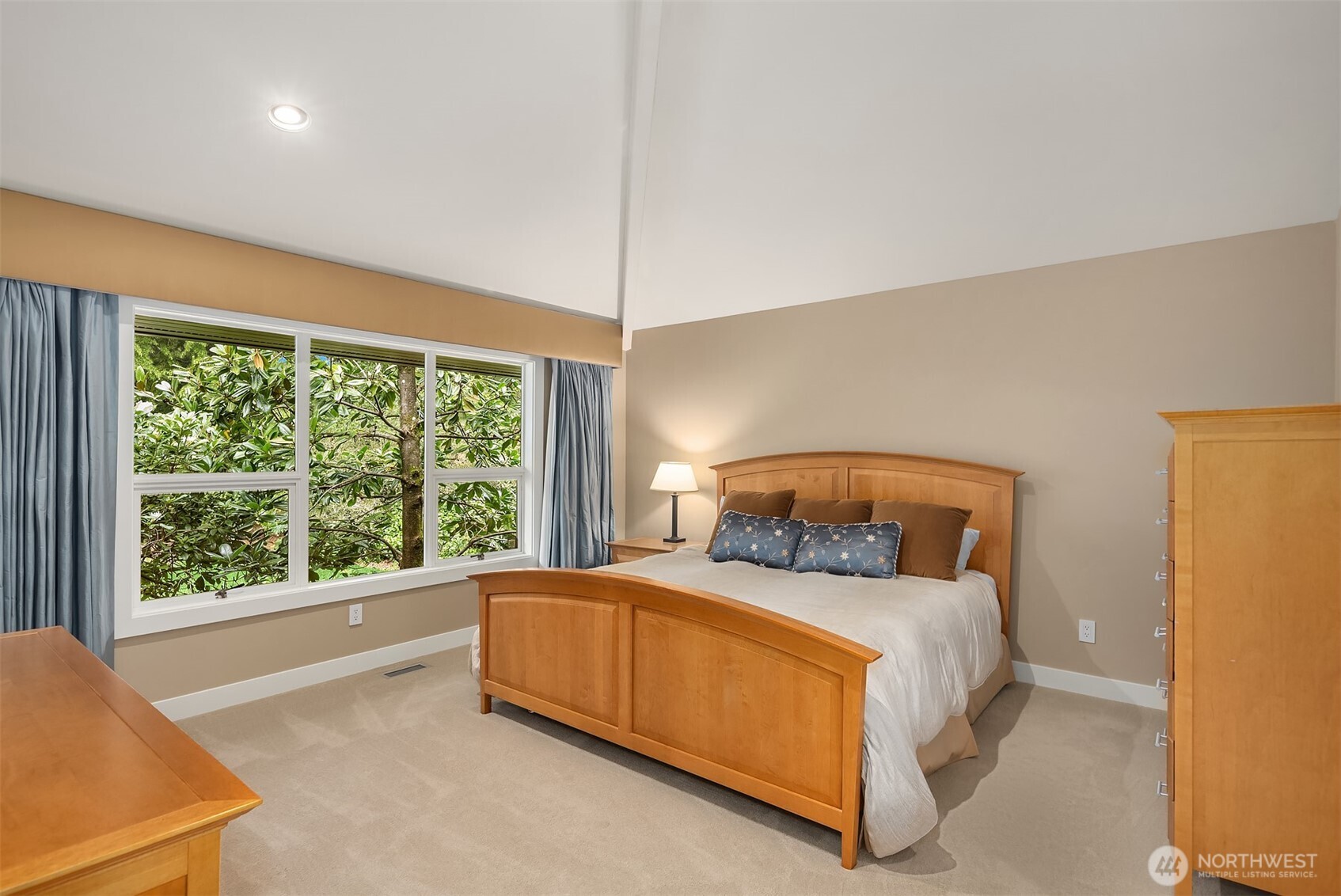 3908 142nd Place NE Bellevue WA 98007